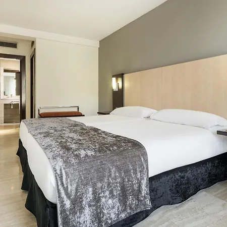 Hotel Ilunion Almirante